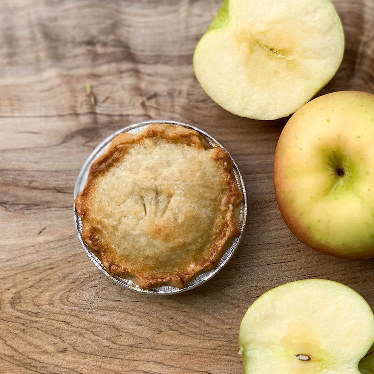 Picture of mini apple pie (gf)